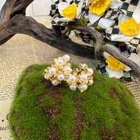 花束パールピアス