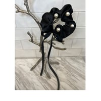 パールリボンサテンシュシュ