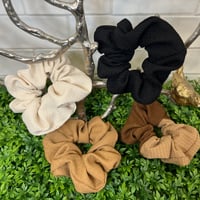 4シュシュ