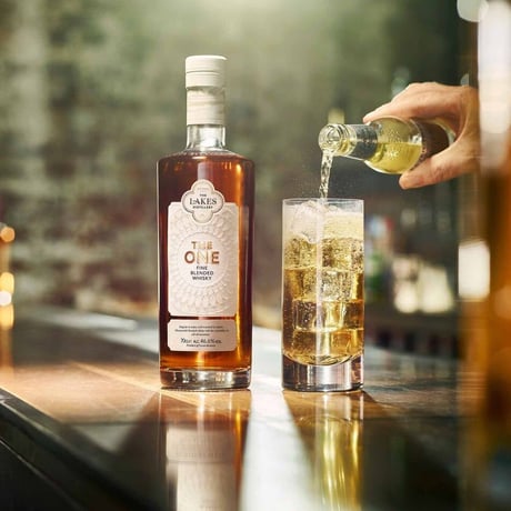 ザ・ワン ファインブレンデッドウイスキー 700ml