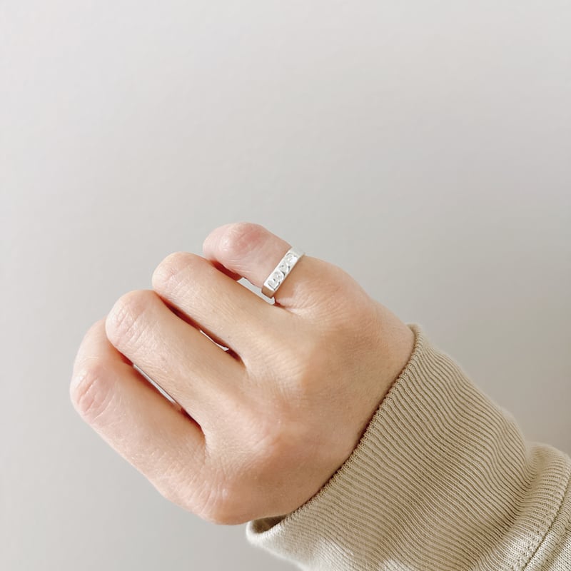 受注制作】“love” ring | hideka kanamaru
