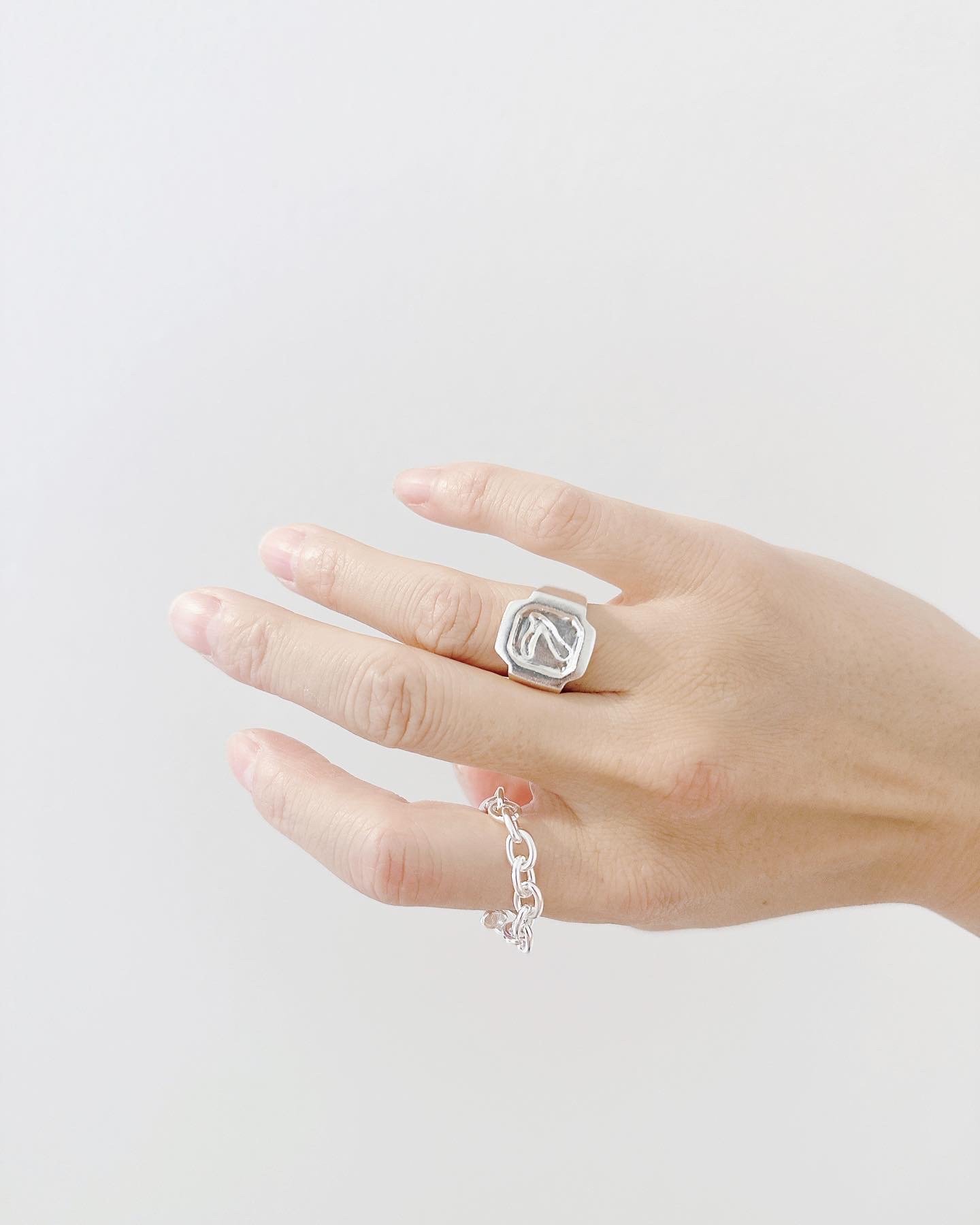 受注制作】SIGNET RING | hideka kanamaru