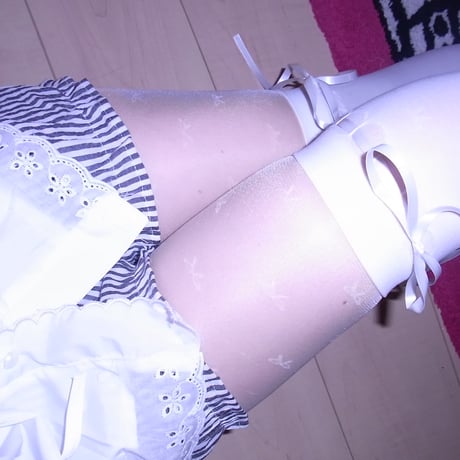 Small ribbon stockings