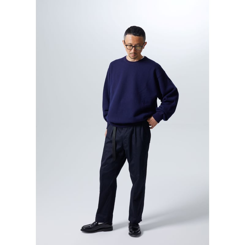 トップス FEELS. CREWNECK SWEATSHIRT NAVY FEELS. CREWNECK SWEATSHIRT NAVY