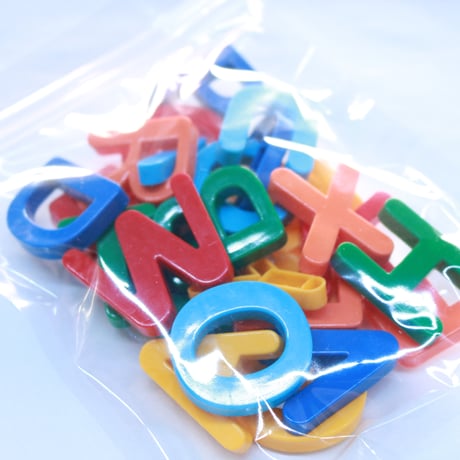 新品　光ファイバー　センサリープレイ　光の知育玩具　200cm ５０本　リモコン 新品 光ファイバー センサリープレイ 光の知育玩具 200cm 50本