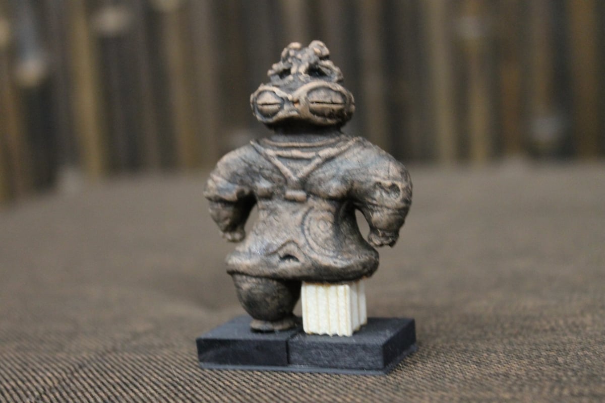 遮光器土偶　レプリカ 通販生活®遮光器土偶原寸大レプリカ｜【公式】カタログハウスの