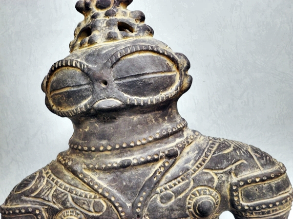 大型 遮光器土偶 37㎝ レプリカ (展示サンプル) | 縄文ギャラリー
