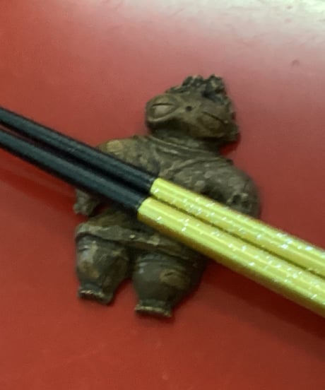 遮光器土偶 箸置き　5㎝