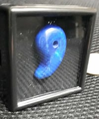 勾玉　まがたま　ラピスラズリ　大玉　約３㎝