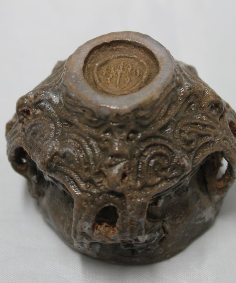 ぶるーはにー様☆美品 在銘 大型平蜘蛛釜 透木釜 送料込み 1.8平丸無地（木箱なし） - isetohonpo