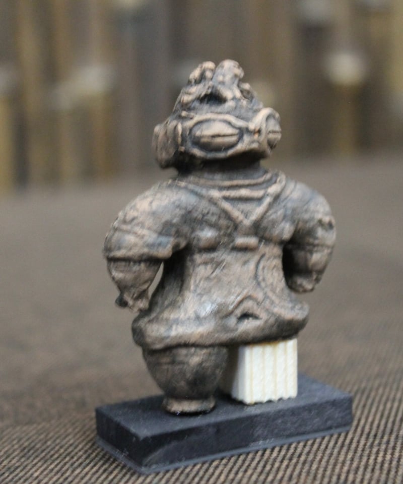遮光器土偶　素焼き土偶インテリア 🟤⚫️素焼き埴輪・土偶⚫️🟤 品薄になっておりました 素焼きの