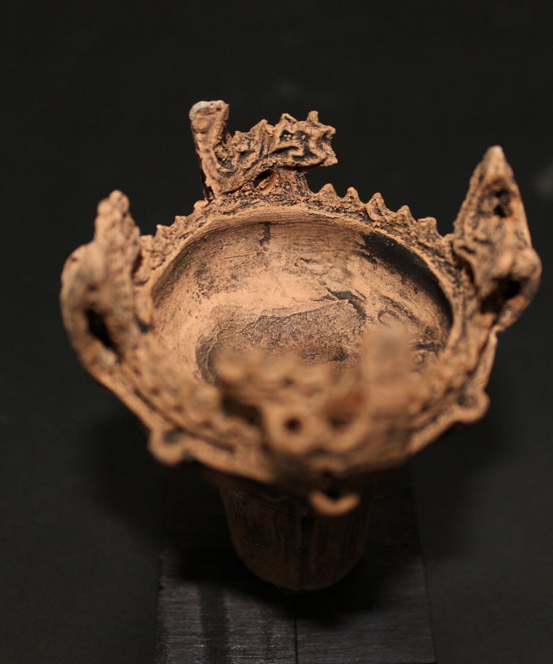 笹山遺跡・火焔型土器土器レプリカ 6㎝（台座0.5㎝・簡易ろうそく立て