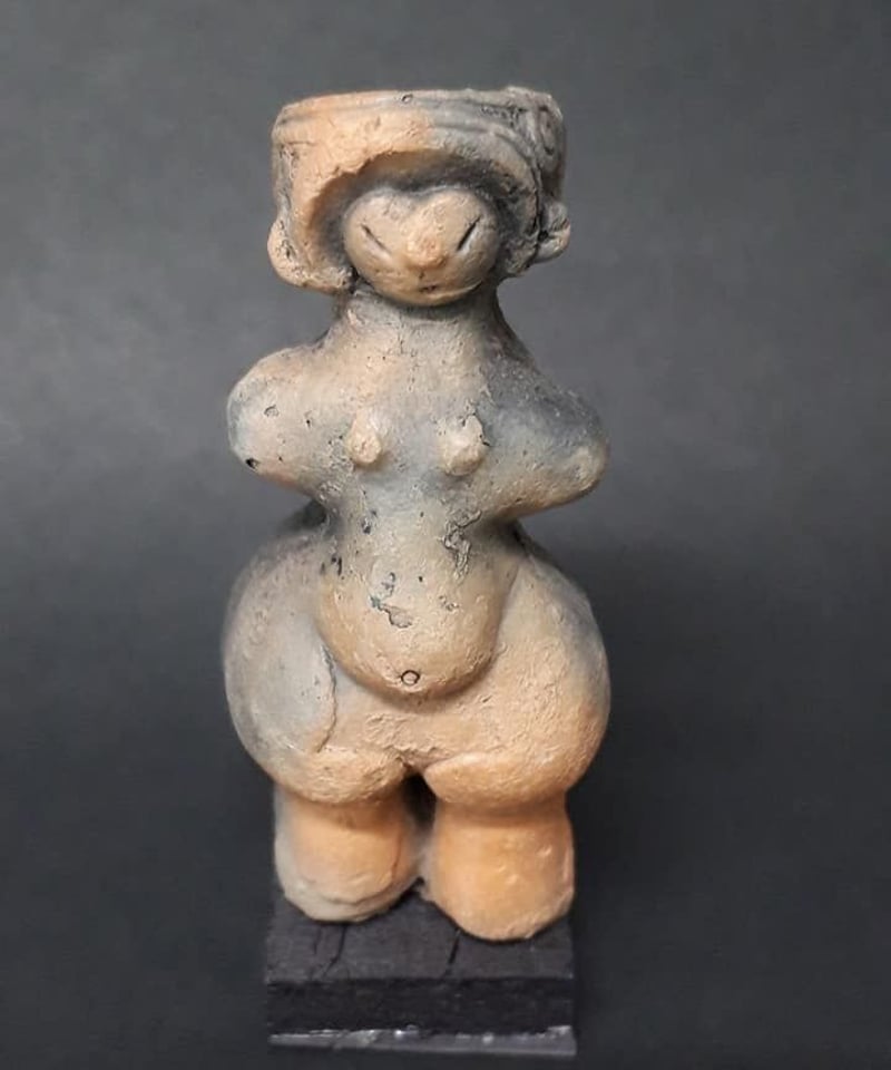 縄文のビーナス①土偶 ハンドメイドメイドレプリカ 縄文のビーナス ① 土偶 ハンドメイドレプリカ - 工芸品安く 買う