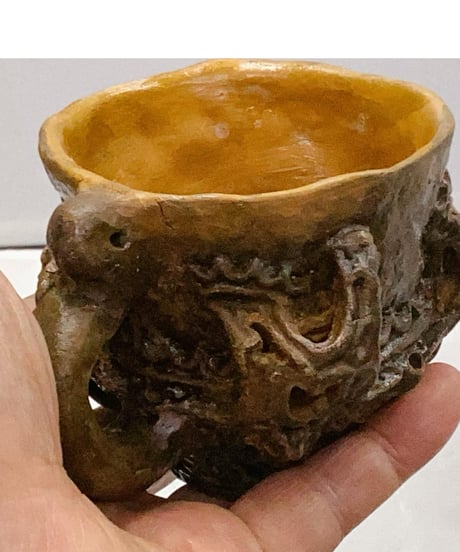 縄文・火焔型土器のコーヒーカップ　1個　8㎝×172ｇ　手作り陶器製。