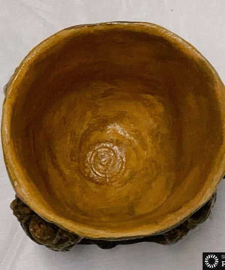 縄文・火焔型土器のコーヒーカップ　1個　8㎝×172ｇ　手作り陶器製。