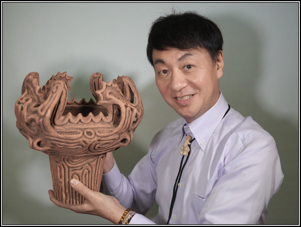 長岡市 馬高遺跡 火焔土器レプリカ 30㎝以上 在庫3点 新潟製 | 縄文