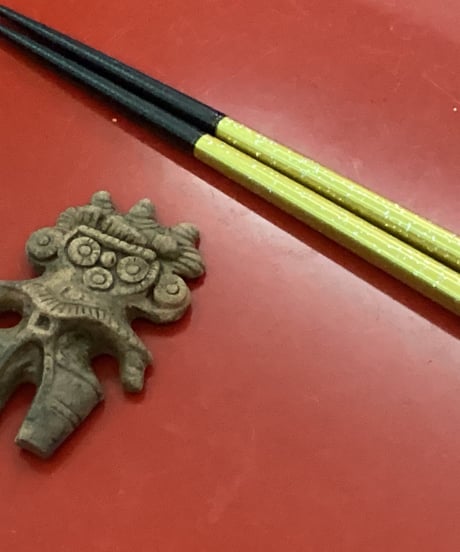 みみずく土偶 箸置き 　5㎝