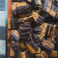 bonjour kuchibue　チョコレートバタークッキー缶
