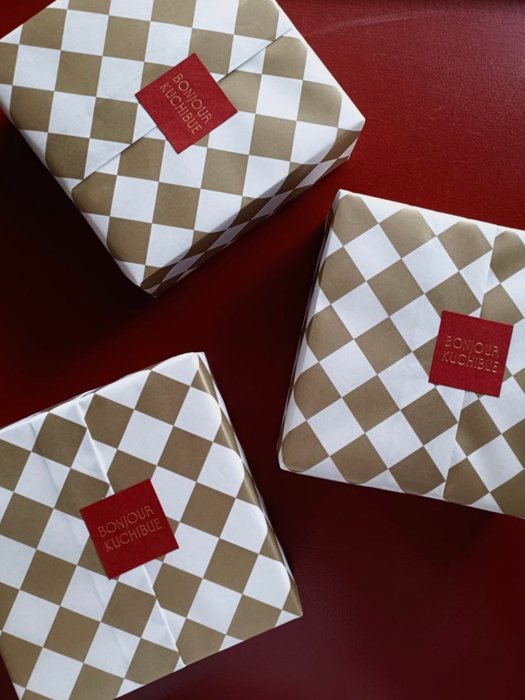 BONJOUR KUCHIBUEのバタークッキー缶 2026年に向けて | BONJOUR K