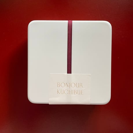 BONJOUR KUCHIBUE　無花果ミキュイのバタークリームサンド