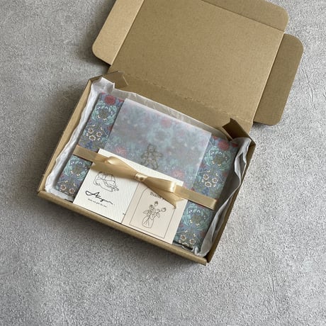 gift wrapping