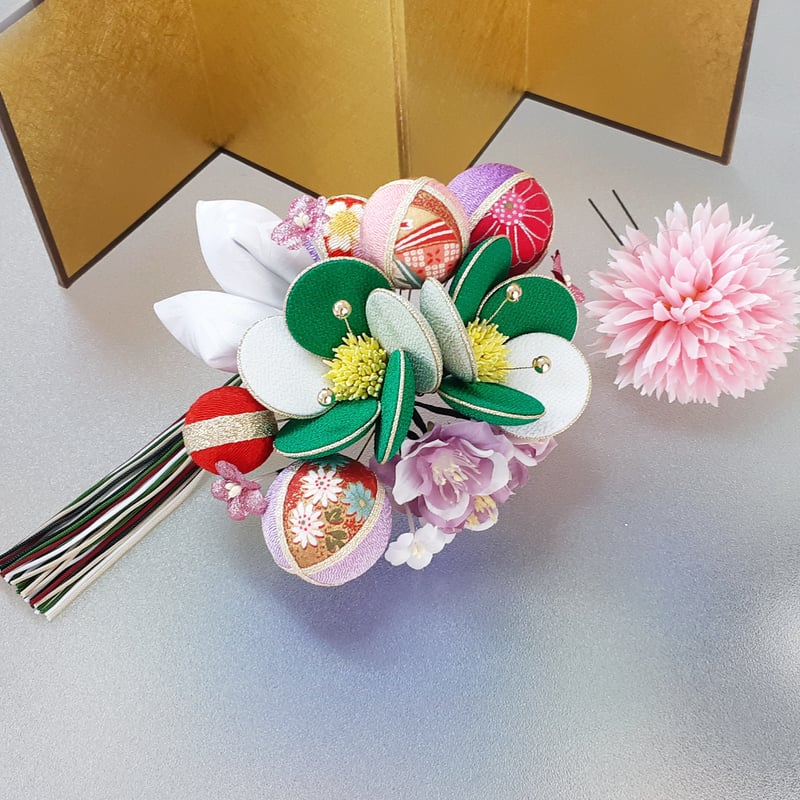 着物 振袖 髪飾り 成人式 卒業式 和 白うぐいす ちりめん円花 水引 市松 煌花＿＿水引と鞠玉の髪飾り 卒業式 成人式 結婚式 白無垢 髪飾り 色打