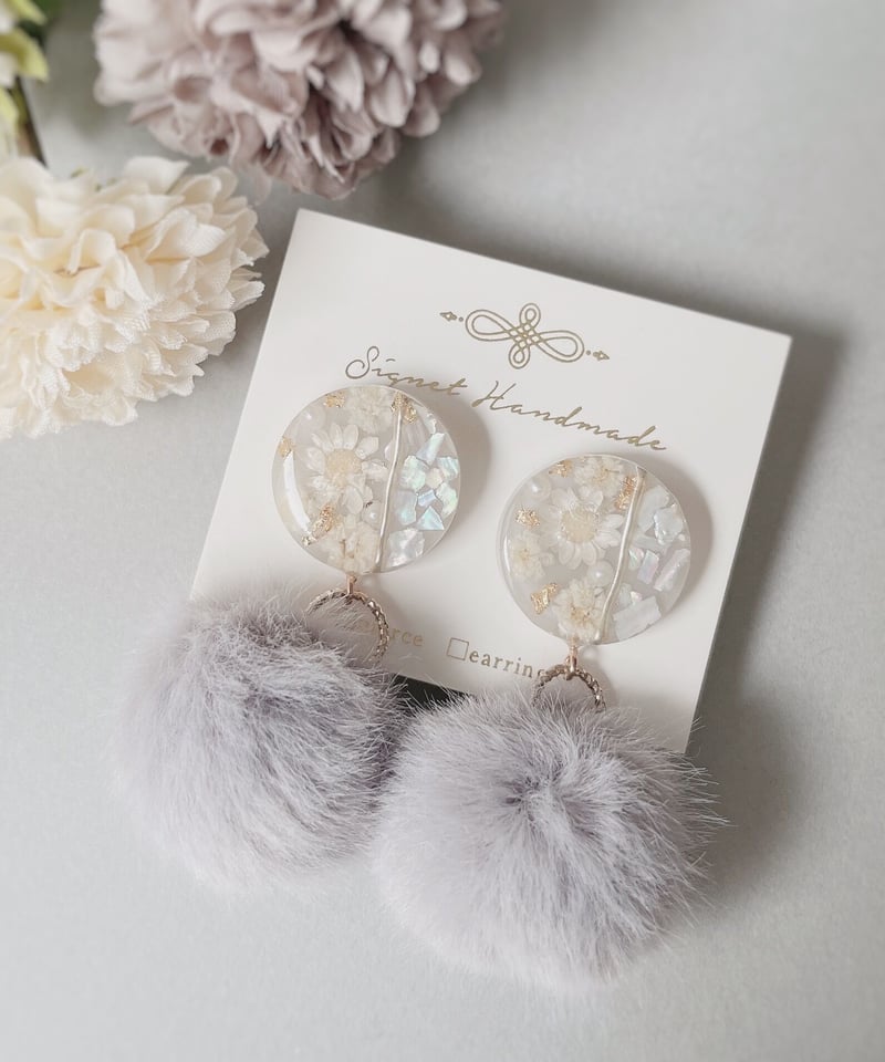 ドライフラワー×シェルの2Wayファーピアス | Signet Handmade
