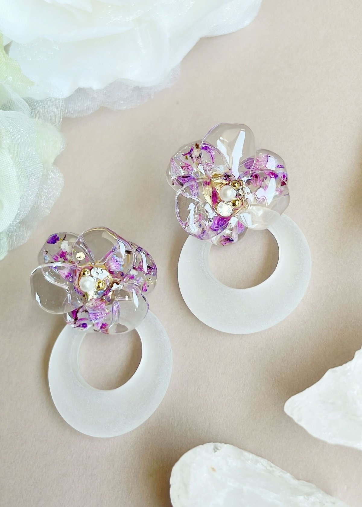ドライフラワーの2Wayキラキラクリアピアス | Signet Handmade