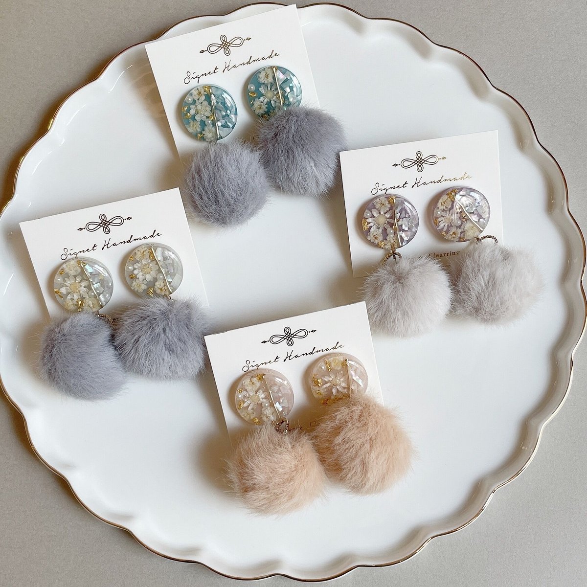 coussinette fleur 2way ピアス ドライフラワー×シェルの2Wayファーピアス | Signet Handmade