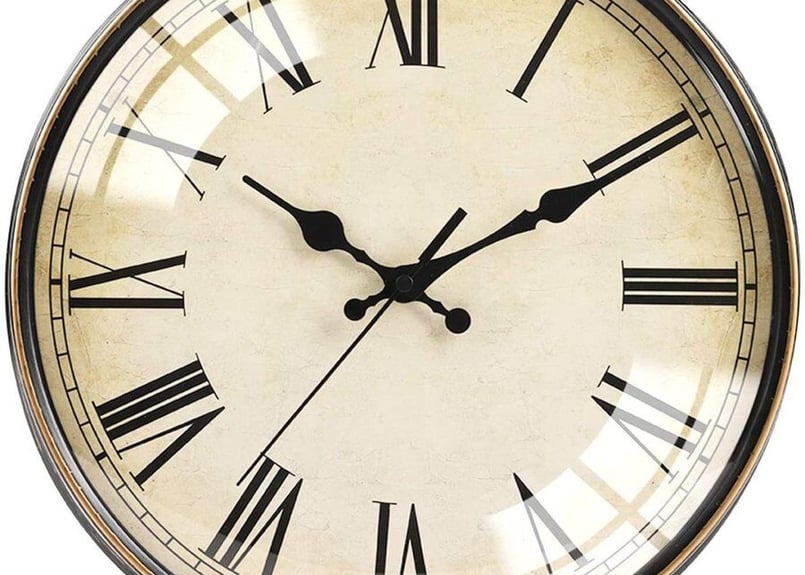 壁掛け時計 連続秒針 サイレント 球面ガラス おしゃれ 正確性 | MOMIZI