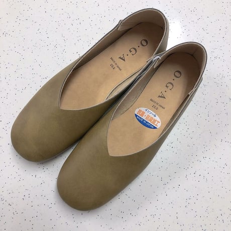 LA8800日本製ペタンコパンプス
