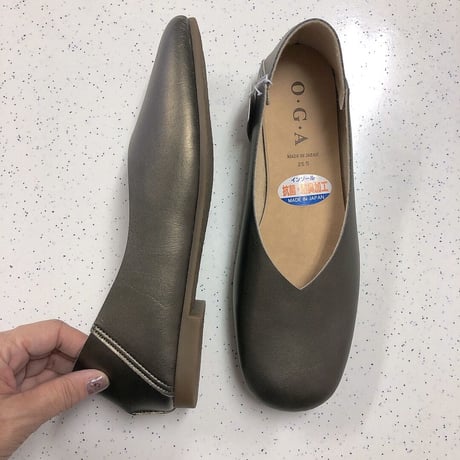 LA8800日本製ペタンコパンプス