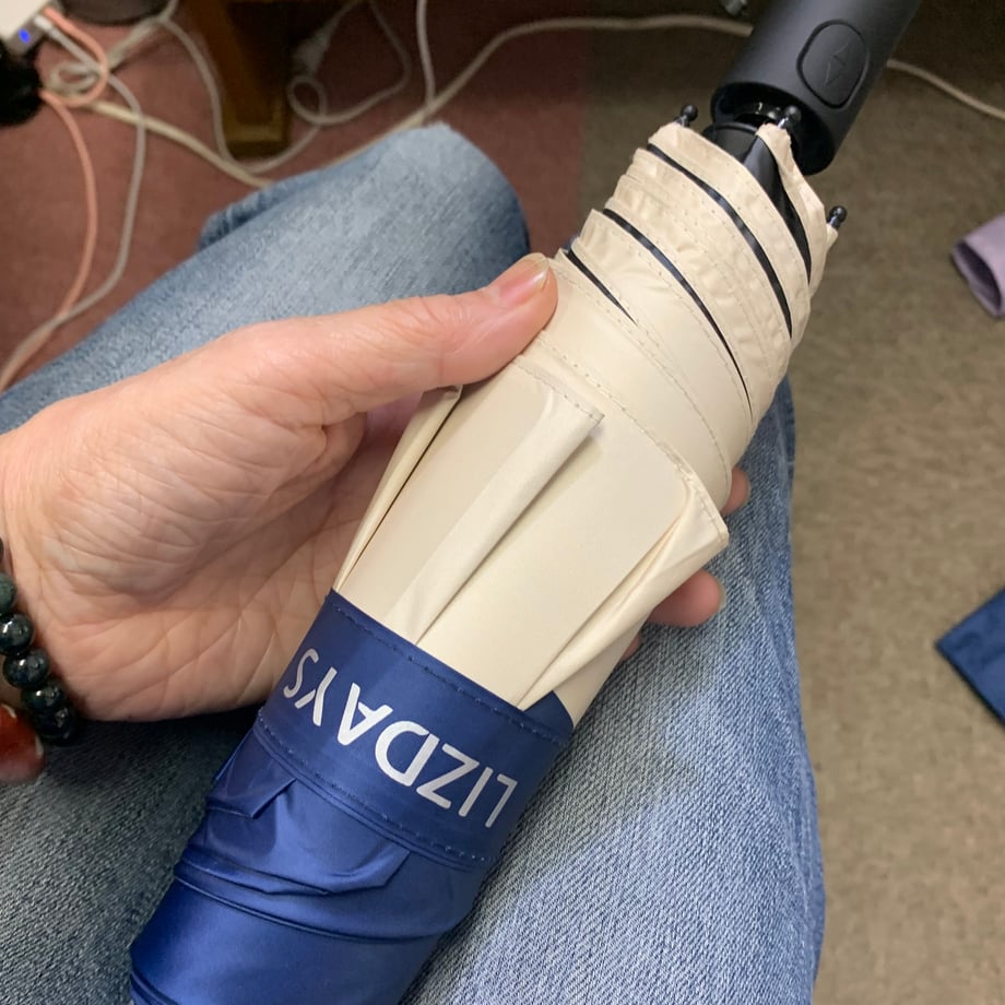 6842eed17af551e3b31370f3