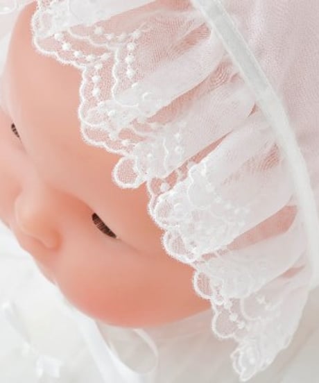 ベビードレス 帽子付き エプロンドレス ホワイト 生後0〜6ヵ月 サイズフリー 40〜44cm ピンタック シンプル 出産祝い ベビー服 国産 男女 オーガンジー帽子 やわらかい セット商品 送料無料
