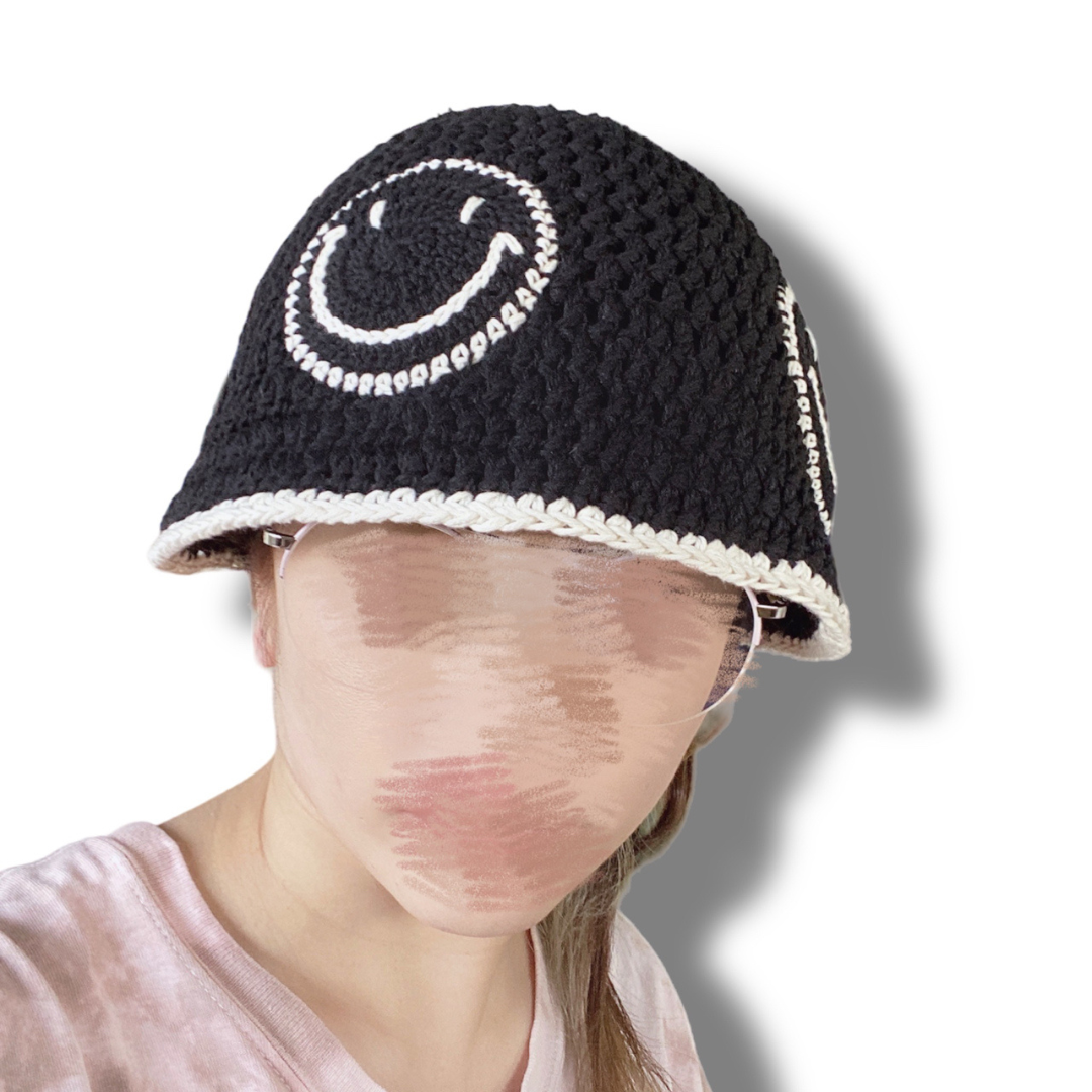 SMILEY CRUSHER HAT COTTON CROCHET | MESS NEEDLES