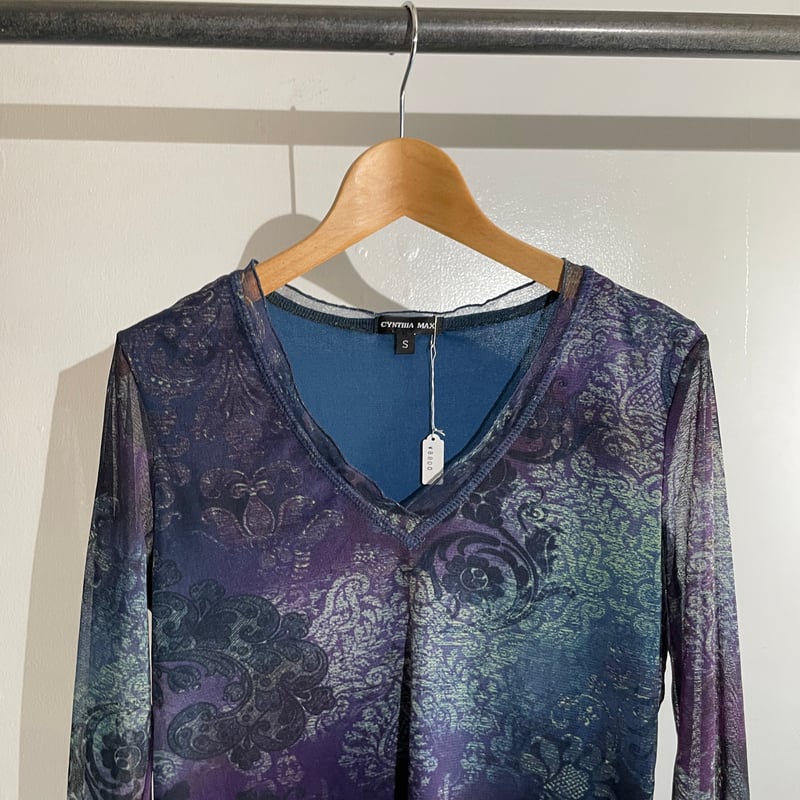 Y2K design power net tops | THEMIX