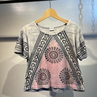 Grunge native design tops