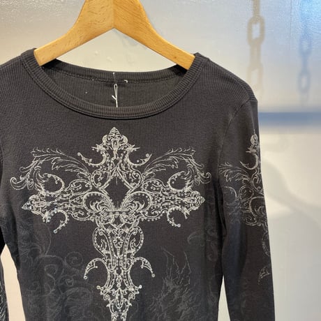 Grunge spangle theamal design tops