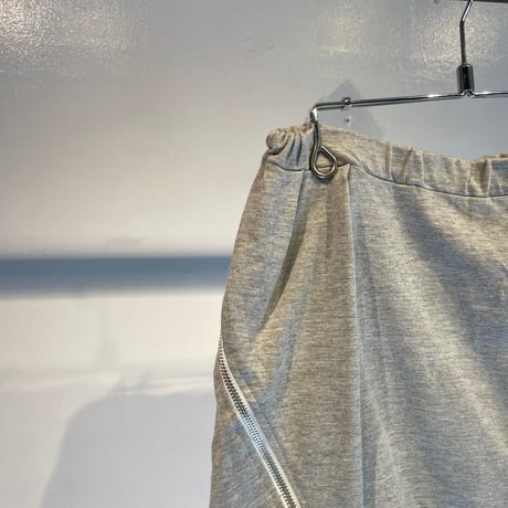 Euro zip design mini skirt