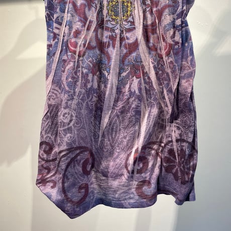 Grunge design tops