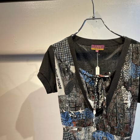Euro graphic design one-piece