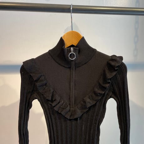GUESS frill design half zip rib knit
