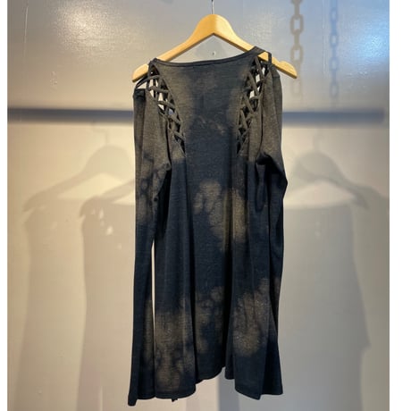 Grunge design tops