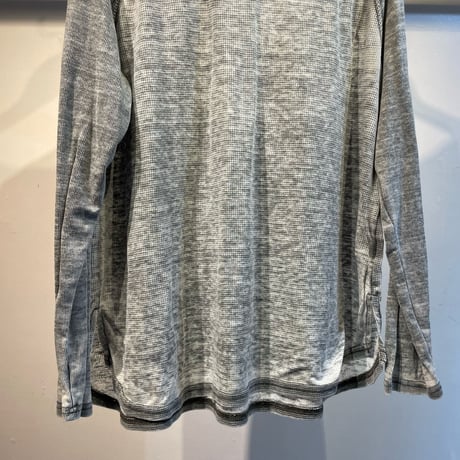Grunge design tops