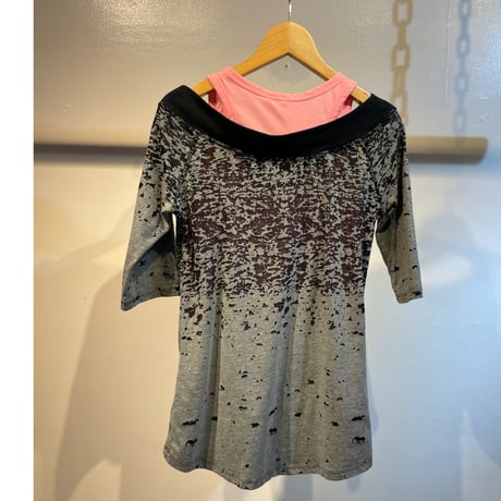 off shoulder layered design tops