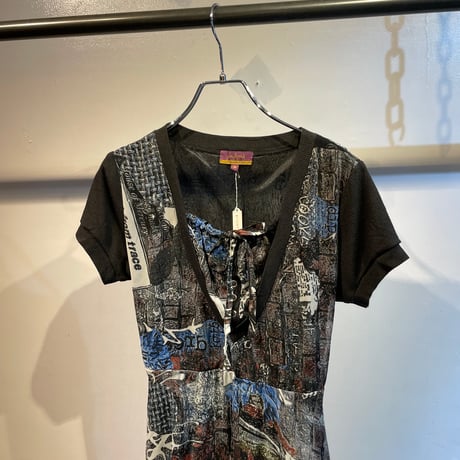 Euro graphic design one-piece