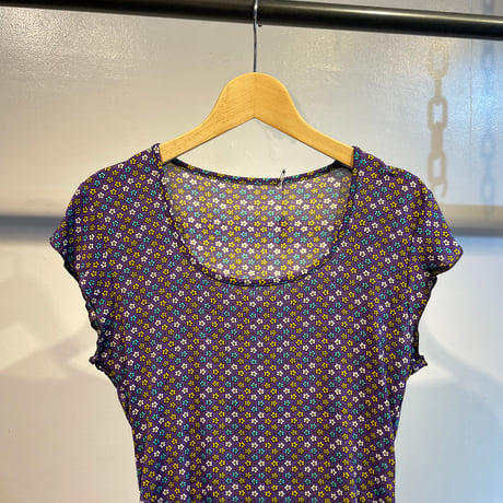 Floral design tops