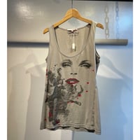 Ballerina design tops