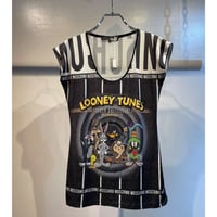 MOSCHINO × LOONEY TUNES design spangle tops