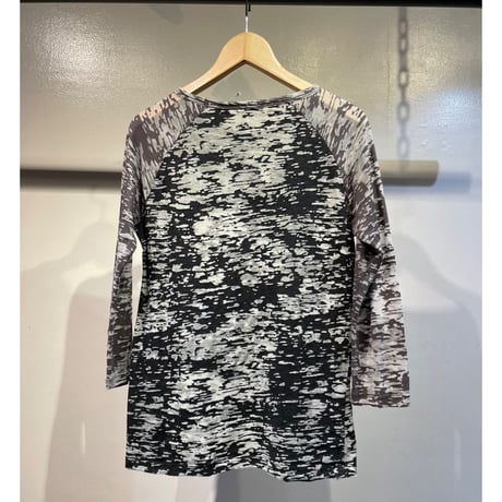 Grunge design tops